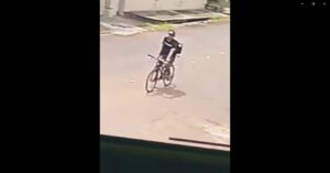 Homem invade casa e rouba bicicleta no Bela Vista